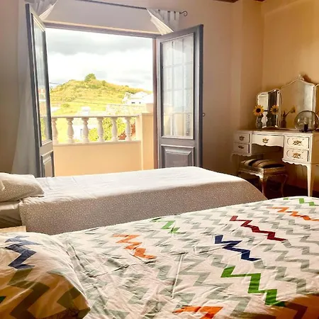 Séjour chez l'habitant Casa Da Pedra *